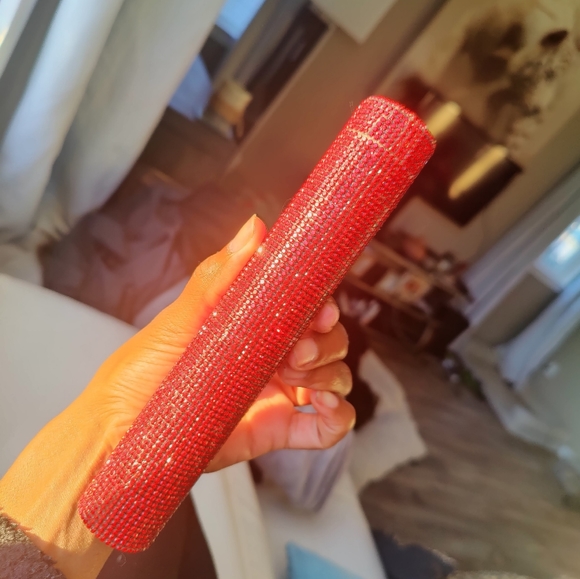 Red Classy Cigar Case With Humidifier - Picture 8 of 8